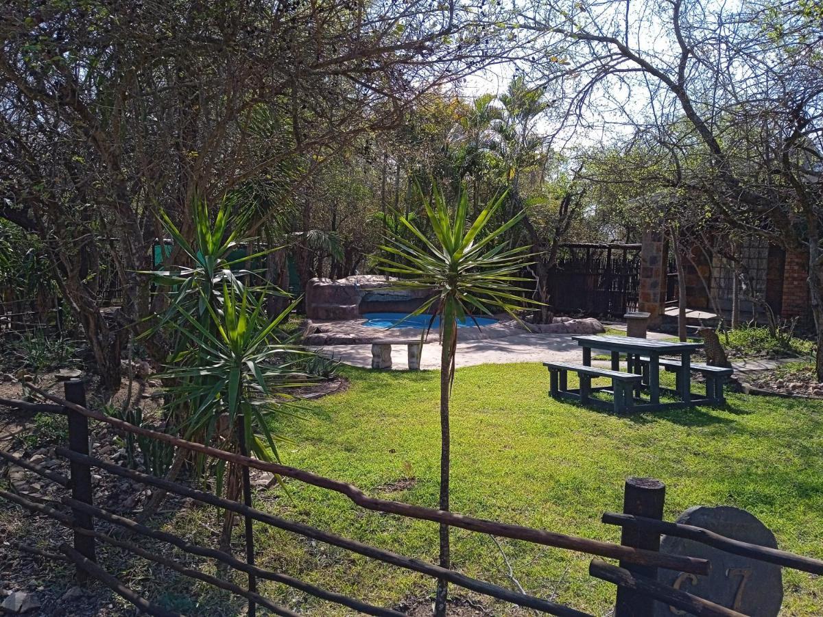 Bellamia Villa Marloth Park Exterior photo